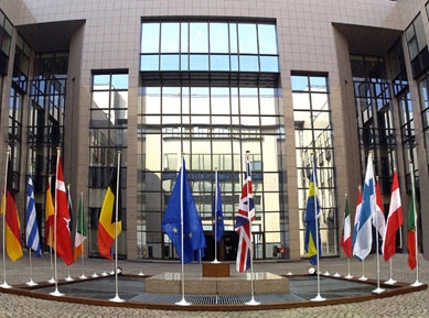 Zona do euro terminar 2012 em recesso, segundo Comisso Europeia