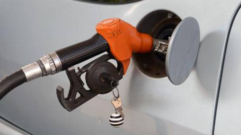 Vendas de gasolina C sobem 7,1% no Brasil em 2014, diz ANP