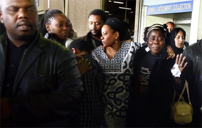 Corpo da cantora Miriam Makeba chega  frica do Sul