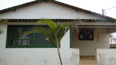 Escola municipal  assaltada em Maratazes