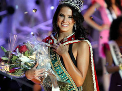 Dbora Lyra, Miss Brasil 2010, est entre feridos em acidente, diz PRF