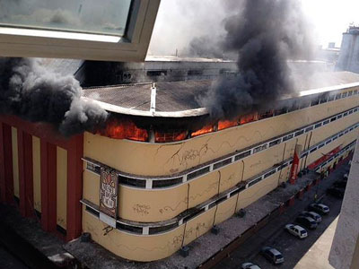 Incndio atinge instituto em Salvador