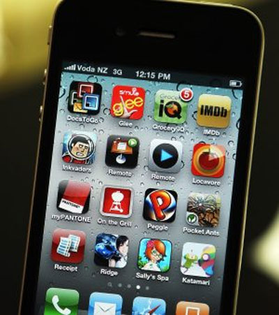 Apple deve lanar verso mais barata do iPhone 4