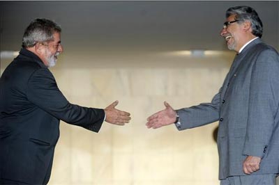 Itaipu faz acordos entre Lula e Lugo ficarem para julho