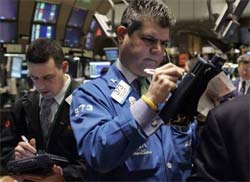 Wall Street abre em alta devido a petrleo 