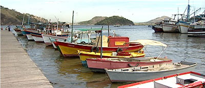 Correntes de vento e mar alta dificultam a pesca em Vitria