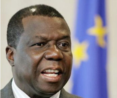 Frana apoia autoridades democrticas aps morte do presidente Guin-Bissau