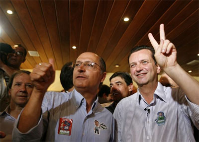 Alckmin se coloca  disposio de Kassab 