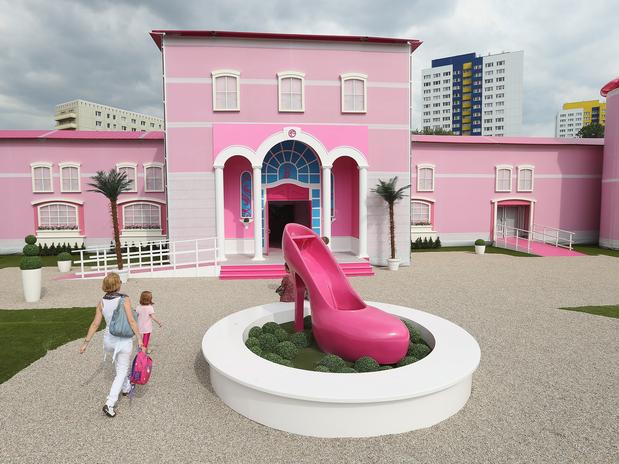 Casa dos sonhos da Barbie  inaugurada na Alemanha