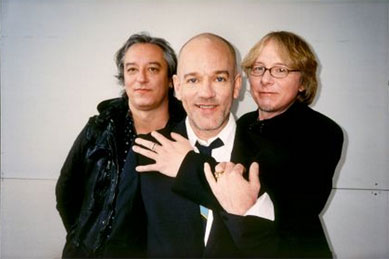 Em nota no site oficial, R.E.M. anuncia o fim da banda