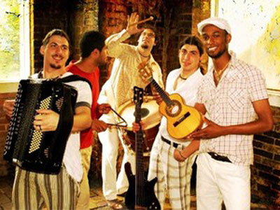 Quinteto faz show em homenagem a Luiz Gonzaga no Sesc Campinas  
