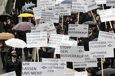 Lufthansa cancela centenas de voos apesar de suspenso da gr