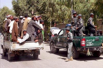 Duas bombas matam ao menos 26 no sul do Afeganisto 