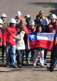 Perfuradora conclui tnel e Chile festeja