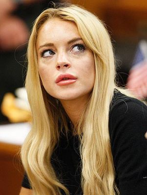  Lindsay Lohan pode estar viciada em analgsicos