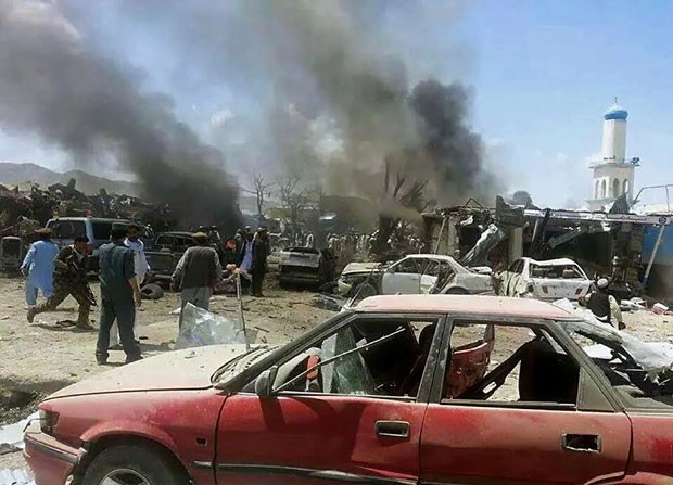 Nmero de mortos em atentado no Afeganisto passa de 80