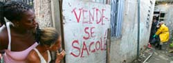 Aes da polcia deixam sete mortos em favelas