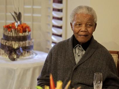 Mandela passa 5 dia no hospital para se recuperar de pneumonia  