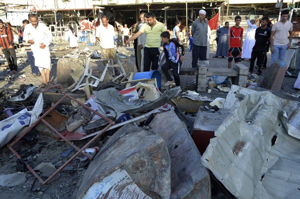 Atentado com carro-bomba deixa mortos em bairro xiita
