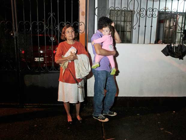 Tremor em El Salvador e Nicargua mata um e gera alerta