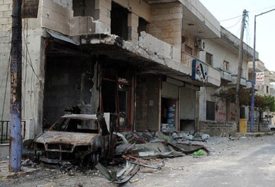 Monitores da ONU encontram destruio na cidade sria de Haffeh