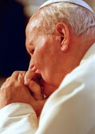 Joo Paulo II era contra expulso de padres pedfilos 