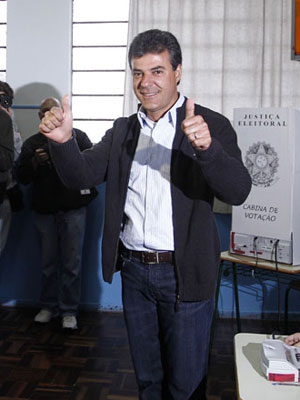 Srgio Cabral  reeleito governador do Rio de Janeiro