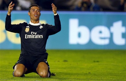 Ronaldo foi despenalizado e pode defrontar Eibar no sbado