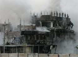 Operao dos EUA em bairro de Bagd deixa 3 mortos 