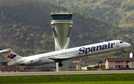 Avio da companhia Spanair provocou incndio no aeroporto 