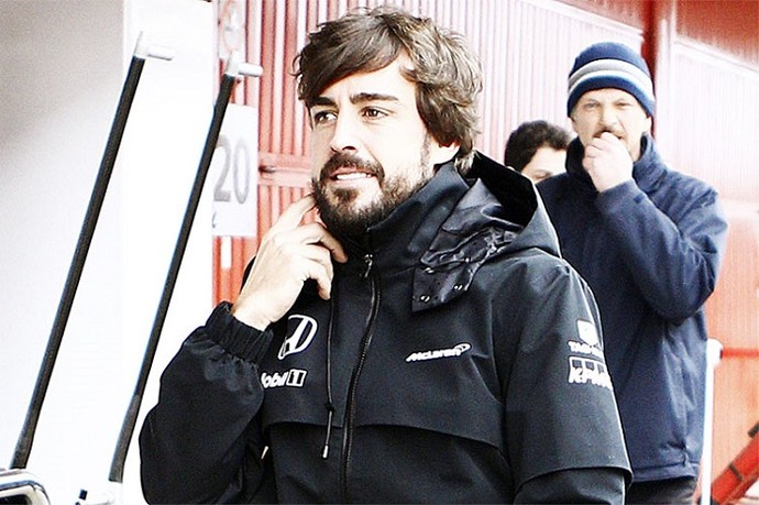 Por recomendao mdica, Alonso no vai pilotar McLaren na A