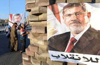 Chefe de diplomacia da UE faz misso de mediao no Egito