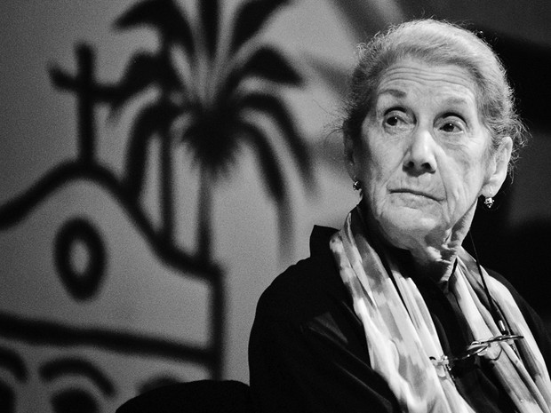 Morre aos 90 anos a ganhadora do Nobel de literatura Nadine Gordimer