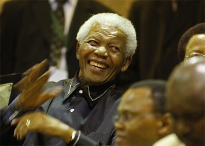 Mandela ganha homenagem na frica do Sul 