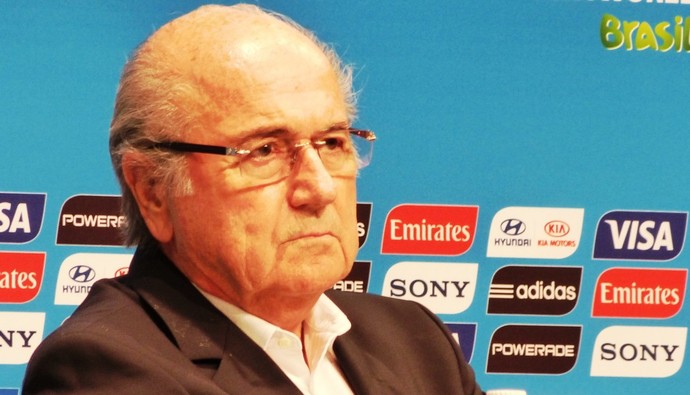 Blatter cita mensagem do Papa e d nota 9,25 para Copa no Brasil