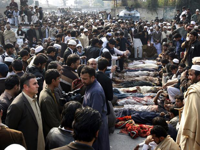 Tiroteio no oeste do Paquisto deixa ao menos 18 mortos  