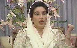 Morre ex-premi do Paquisto Benazir Bhutto.