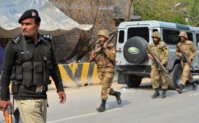 Paquisto: ataque suicida contra tribunal mata ao menos 4  
