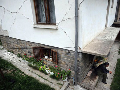 Terremoto na Bulgria deixa 100 pessoas levemente feridas