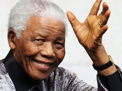 Com infeco pulmonar, Nelson Mandela  novamente internado 