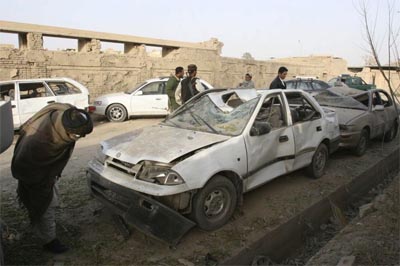 Seis mortos e 42 feridos em atentado no sul do Afeganisto