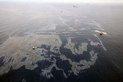 Justia d prazo para Chevron e Transocean suspender atividades