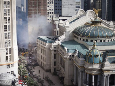 No Rio, 7 sero indiciados por queda do Edifcio Liberdade