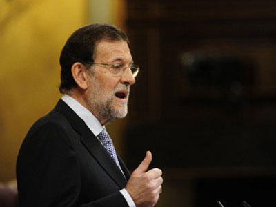 Rajoy anuncia que tomar medidas contra crise na Espanha.