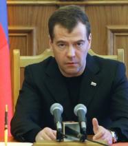 Medvedev pede medidas antiterroristas duras em visita ao Daguesto
