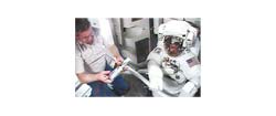 Astronautas do Atlantis fazem segunda caminhada espacial