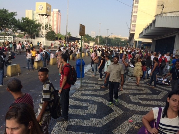 Veja a situao dos transportes pblicos no Rio em dia de greve