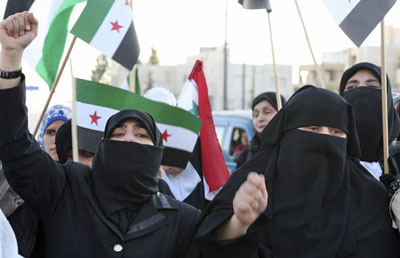 Manifestantes srios pr-democracia pedem proteo internacional