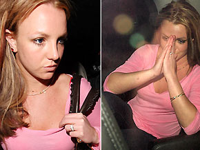 Britney Spears cai no choro ao descobrir compl familiar .