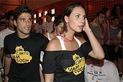 Bruno Gagliasso e Camila Rodrigues juntos no carnaval 